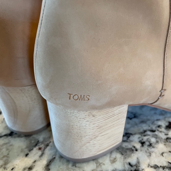 Toms Suede Ankle Boots - Picture 6 of 8